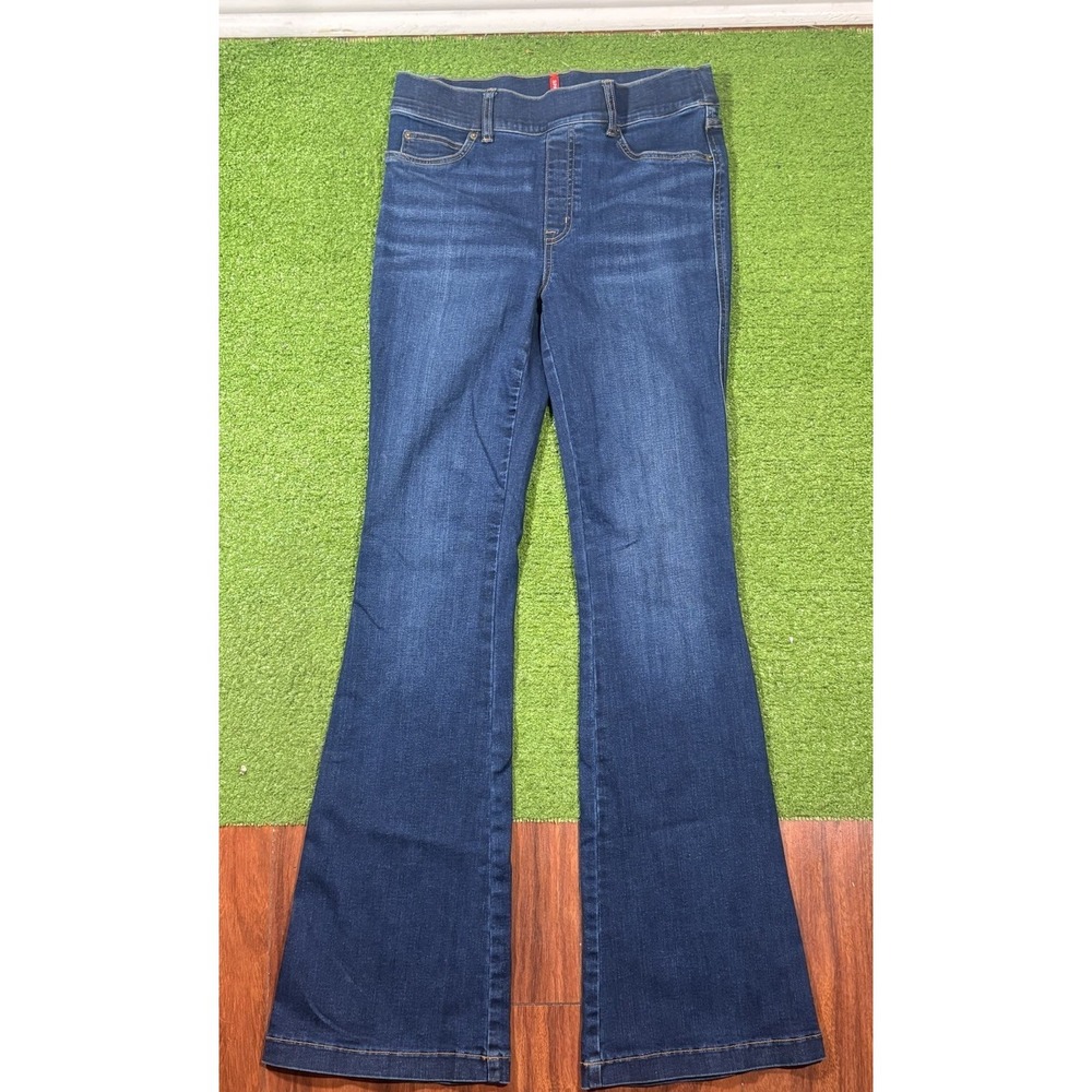 Spanx Jeans Womens Size Medium Blue Clean Indigo Bootcut Trouser Stretch Denim